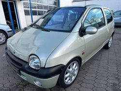 Gelb Gebraucht 2001 Renault Twingo Initiale Kleinwagen | 990 € (Guter Preis)