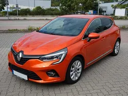 Orange Gebraucht 2020 Renault Clio V Intens Kleinwagen | 10.990 € (Fairer Preis)