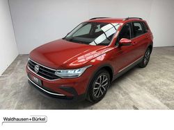 Kings red (rot) Gebraucht 2021 VW Tiguan Life SUV | 25.500 € (Guter Preis)