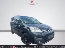 Schwarz Gebraucht 2017 Citroën Berlingo Van / Kleinbus | 8.695 € (Fairer Preis)