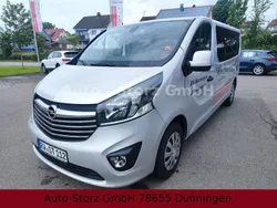 Silber Gebraucht 2017 Opel Vivaro Van | 18.490 €