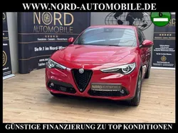 Colore esterno rosso alf Gebraucht 2022 Alfa Romeo Stelvio Sprint SUV | 23.850 € (Superpreis)