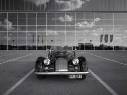 Blau Gebraucht 2001 Morgan Plus 8 Cabrio | 45.000 €