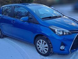 Blau Gebraucht 2016 Toyota Yaris Basis Kleinwagen | 8.600 € (Superpreis)