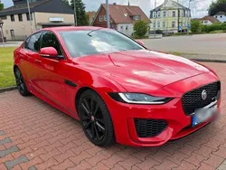 Rot Gebraucht 2019 Jaguar XE R-Dynamic Limousine | 22.000 € (Fairer Preis)