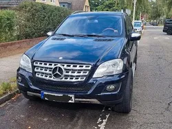 Blau Gebraucht 2008 Mercedes ML280 SUV | 8.200 € (Fairer Preis)