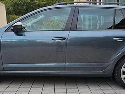 Grau Gebraucht 2019 Skoda Octavia Clever Kombi | 14.400 € (Guter Preis)