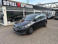 Grau Gebraucht 2017 VW Golf Sportsvan Allstar Van / Kleinbus | 14.600 € (Guter Preis)