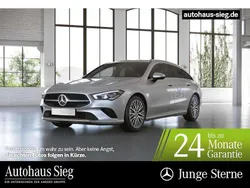 Iridiumsilber Gebraucht 2022 Mercedes CLA220 Progressive Limousine | 30.984 € (Superpreis)