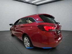 Rot Gebraucht 2021 Opel Astra Kombi | 13.499 € (Fairer Preis)