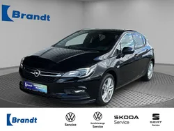 Onyx schwarz (metallic) Gebraucht 2017 Opel Astra Dynamic Limousine | 13.490 € (Etwas zu teuer)