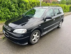 Schwarz Gebraucht 2004 Opel Astra Kombi | 580 € (Fairer Preis)