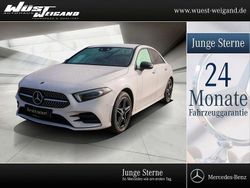 Weiß Gebraucht 2022 Mercedes A250 AMG Limousine | 29.990 € (Etwas zu teuer)