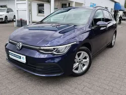 Atlantic blue metallic Gebraucht 2021 VW Golf VIII Life Kombi | 19.890 € (Fairer Preis)