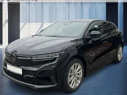 Schwarz Gebraucht 2024 Renault Mégane Iconic Limousine | 37.990 € (Fairer Preis)