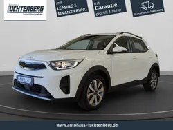 Weiß Gebraucht 2024 Kia Stonic Vision SUV | 18.250 € (Guter Preis)