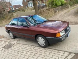 Rot Gebraucht 1990 Audi 80 Limousine | 1.750 €