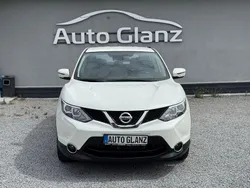 Weiß Gebraucht 2016 Nissan Qashqai SUV | 14.990 € (Fairer Preis)