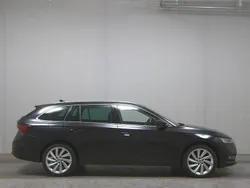 Schwarz Gebraucht 2021 Skoda Octavia First Edition Kombi | 14.750 € (Fairer Preis)