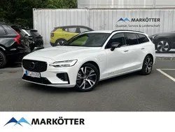 Weiss Gebraucht 2024 Volvo V60 Plus Kombi | 49.990 € (Teuer)