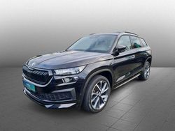 Schwarz (blackmagic perleffekt) Gebraucht 2021 Skoda Kodiaq SportLine SUV | 33.980 € (Fairer Preis)