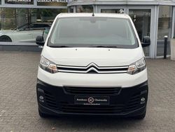 Weiß Gebraucht 2019 Citroën Jumpy Van / Kleinbus | 10.999 € (Teuer)