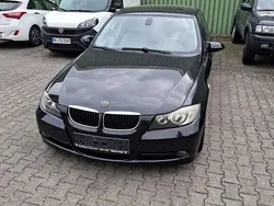 Grau Gebraucht 2006 BMW 320 Limousine | 3.200 € (Superpreis)