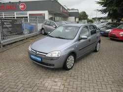 Silber Gebraucht 2003 Opel Corsa Elegance Limousine | 3.499 € (Teuer)