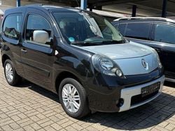 Schwarz Gebraucht 2010 Renault Kangoo Van / Kleinbus | 5.999 € (Etwas zu teuer)