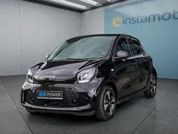 Schwarz Gebraucht 2021 Smart ForFour Electric Drive Kleinwagen | 10.899 € (Fairer Preis)