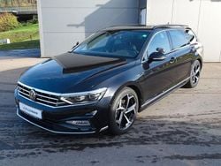 Schwarz Gebraucht 2022 VW Passat R-line Kombi | 18.990 € (Teuer)