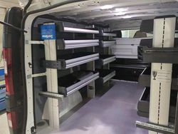 Weiß Gebraucht 2021 Renault Trafic Komfort Van / Kleinbus | 19.900 € (Fairer Preis)