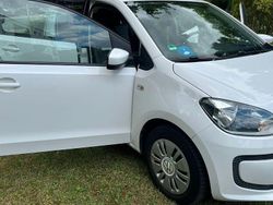 Weiß Gebraucht 2013 VW up! Kleinwagen | 4.950 € (Guter Preis)