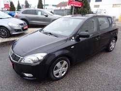 Black pearl Gebraucht 2012 Kia Ceed Kleinwagen | 2.690 € (Superpreis)