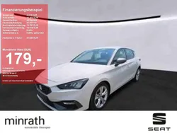 Weiß Gebraucht 2022 Seat Leon FR Limousine | 20.680 € (Guter Preis)