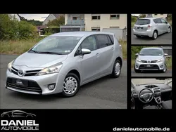 Silber Gebraucht 2014 Toyota Verso Life Van / Kleinbus | 6.999 € (Fairer Preis)