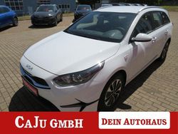 Weiß Neu 2025 Kia Ceed Sportswagon Kombi | 22.250 € (Guter Preis)