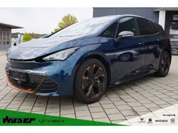 Blau Gebraucht 2023 Cupra Born Kleinwagen | 37.480 € (Etwas zu teuer)