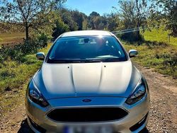 Silber Gebraucht 2018 Ford Focus Cool & Connect Kombi | 10.500 € (Fairer Preis)