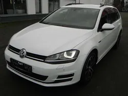 Pure white Gebraucht 2016 VW Golf VII LOUNGE Kombi | 7.900 € (Guter Preis)