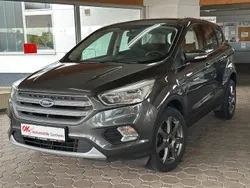 Grau Gebraucht 2018 Ford Kuga SUV | 11.390 € (Superpreis)