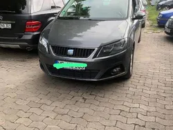 Grau Gebraucht 2011 Seat Alhambra Van / Kleinbus | 8.500 € (Etwas zu teuer)