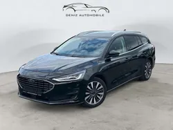 Schwarz Gebraucht 2022 Ford Focus Titanium Kombi | 15.450 € (Fairer Preis)
