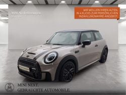 Grau Gebraucht 2023 Mini Cooper S Kleinwagen | 29.911 € (Etwas zu teuer)