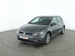 Grau Gebraucht 2017 VW Golf VII Comfortline Limousine | 14.780 € (Guter Preis)