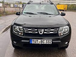 Schwarz Gebraucht 2014 Dacia Duster Celebration SUV | 6.800 € (Fairer Preis)
