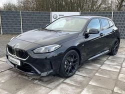 Black sapphire metallic Gebraucht 2025 BMW 120 M Performance Kleinwagen | 33.890 € (Fairer Preis)