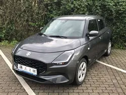Mineral gray metallic Gebraucht 2024 Suzuki Swift Comfort Kleinwagen | 18.900 € (Etwas zu teuer)