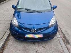 Blau Gebraucht 2007 Toyota Aygo Kleinwagen | 2.550 € (Fairer Preis)