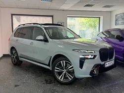 Grau Gebraucht 2023 BMW X7 M Sport SUV | 86.990 € (Superpreis)